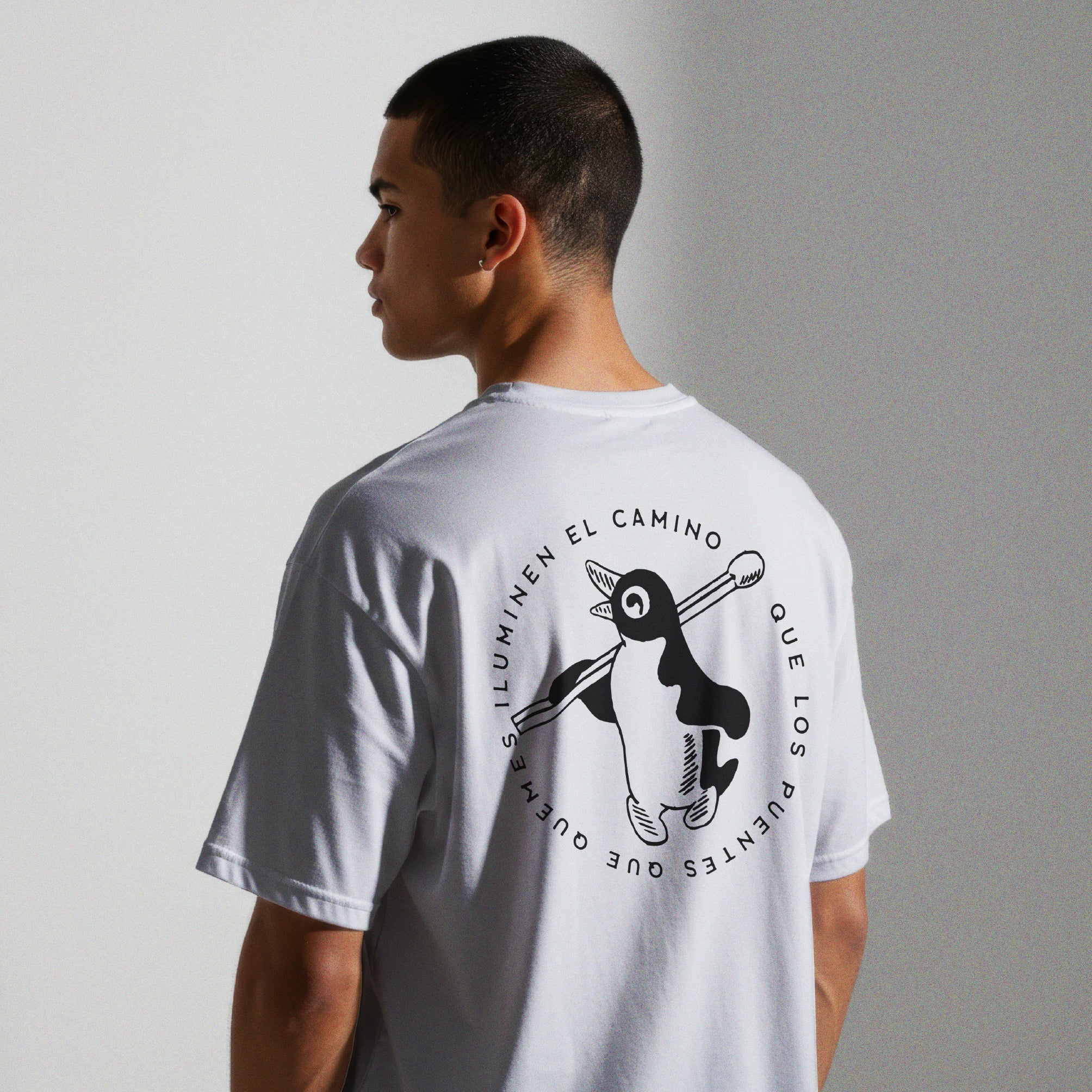 Pinguino Pirómano Blanca